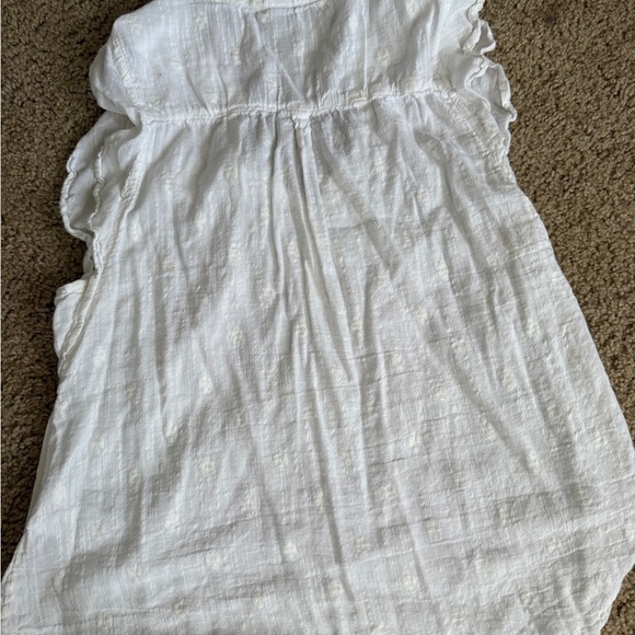 Old Navy Blouse - Picture 4 of 8